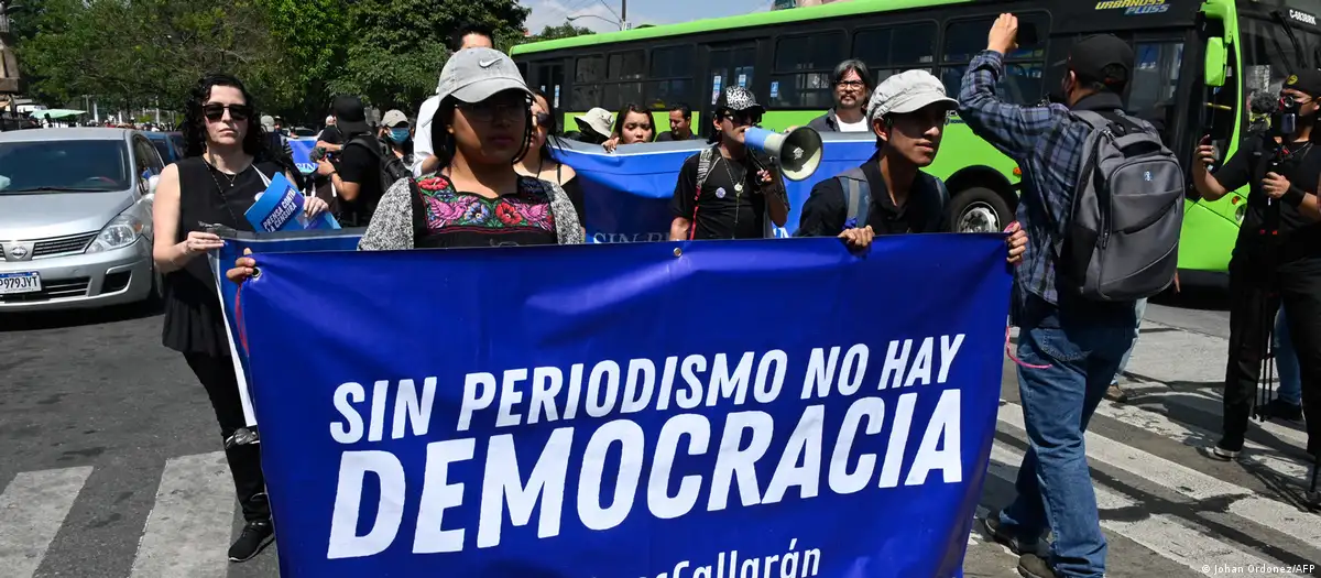 Corte Suprema de Guatemala revoca fallos contra periodista