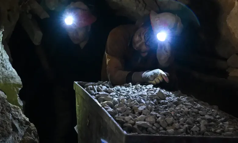 EE.UU. relaja sanciones para explotar minerales en Venezuela