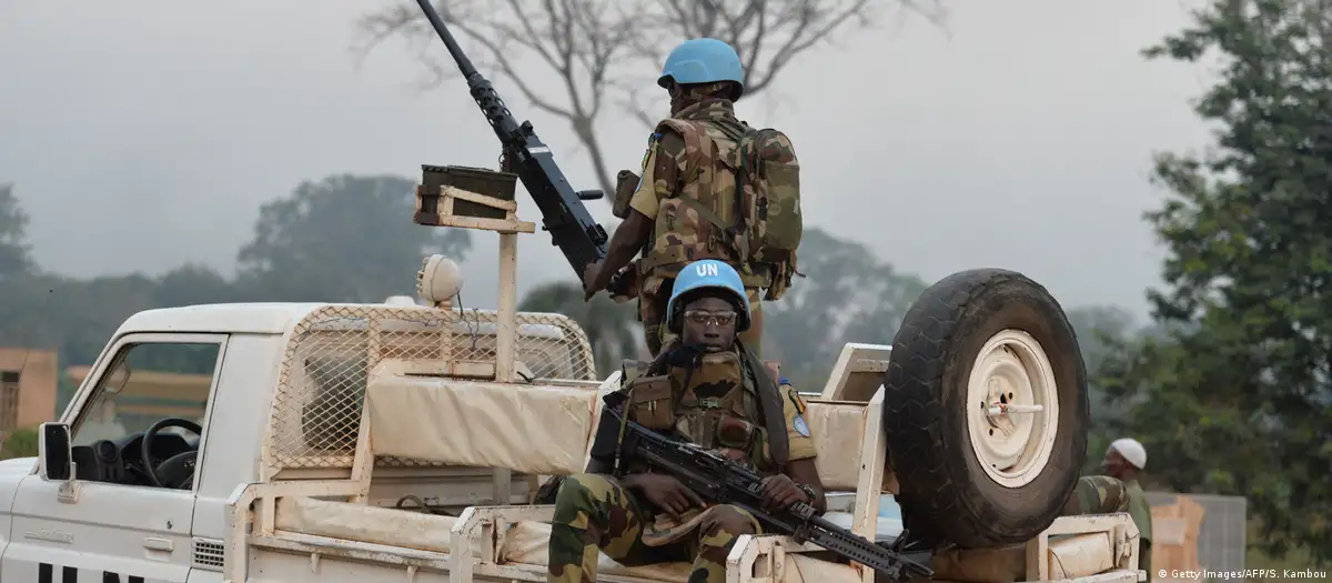 Indonesia confirma muerte de tres cascos azules en Líbano