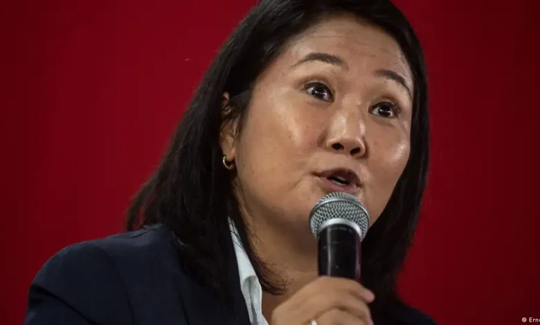 Keiko Fujimori encabeza simulacro de votación en Perú