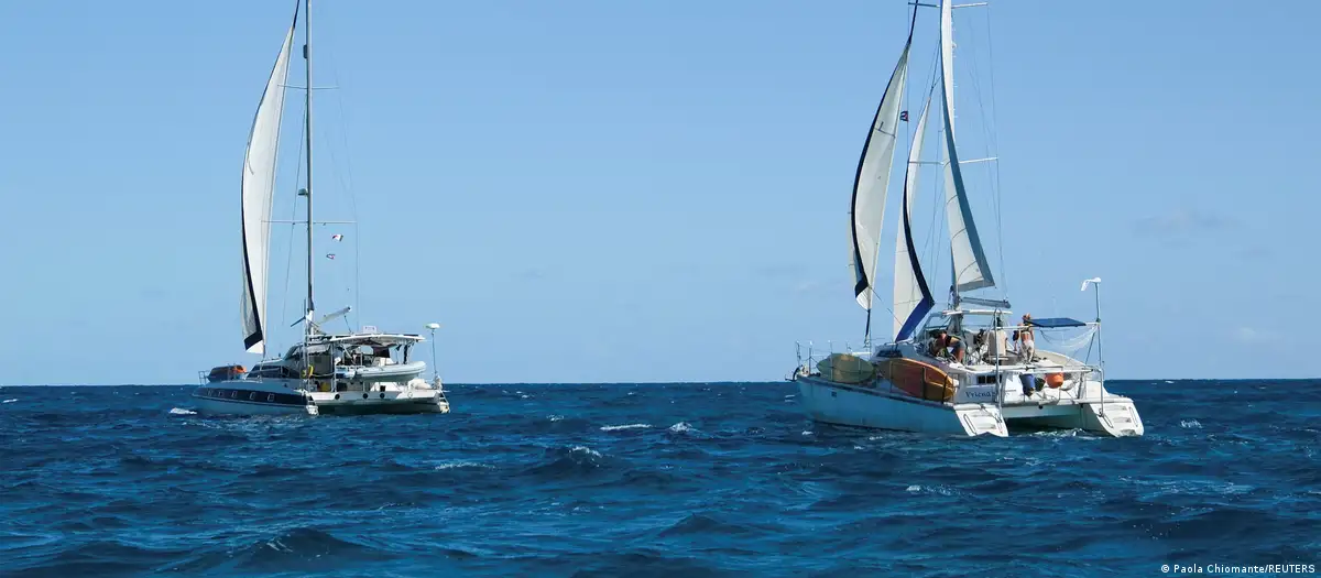 México busca barcos desaparecidos que iban con ayuda a Cuba