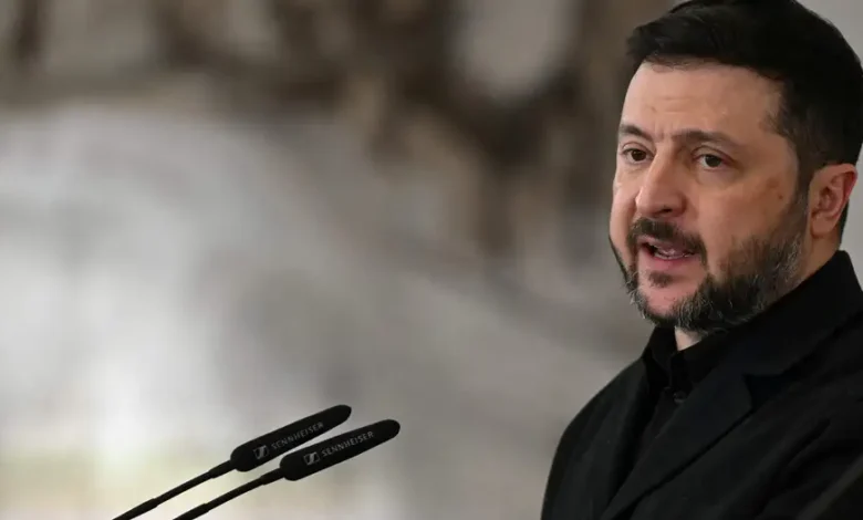 Zelenski pide diálogo para poner fin a la guerra en Ucrania