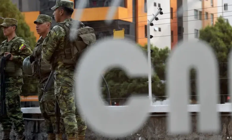 CNE elimina a Construye y Unidad Popular en Ecuador