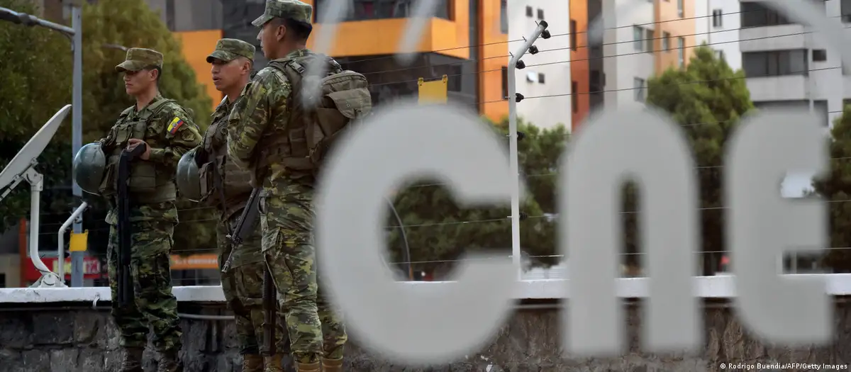 CNE elimina a Construye y Unidad Popular en Ecuador