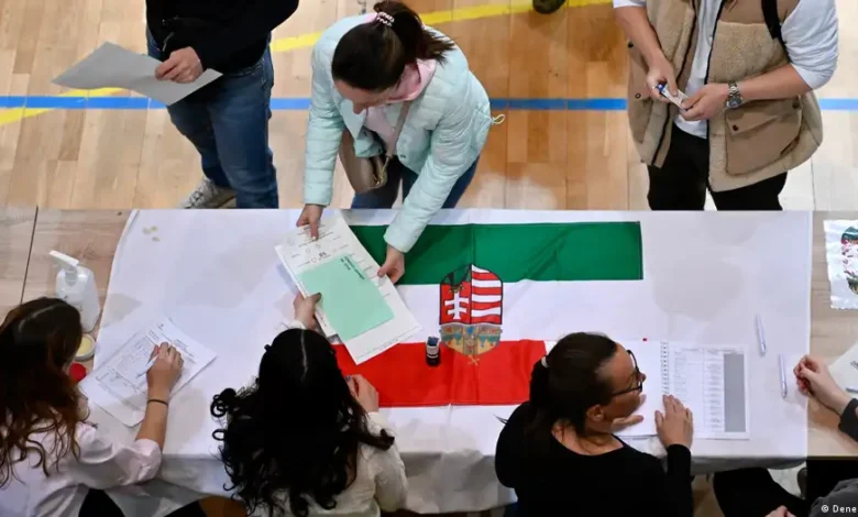 Cierran las mesas de votación en elecciones de Hungría