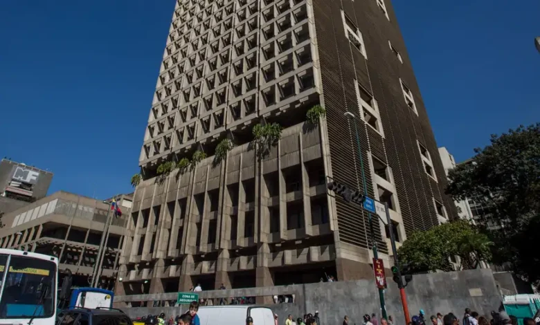 Dimite la presidenta del Banco Central de Venezuela