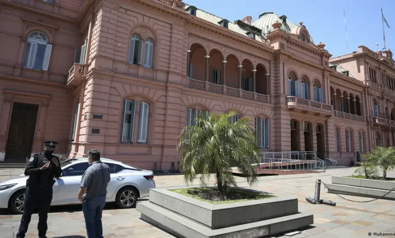 Gobierno de Milei bloquea acceso de prensa a la Casa Rosada