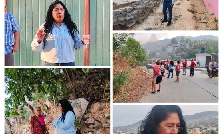 Rosario Merlín García en reunión con vecinos de Acapulco para organizar andadores y gestionar agua, luz y obras