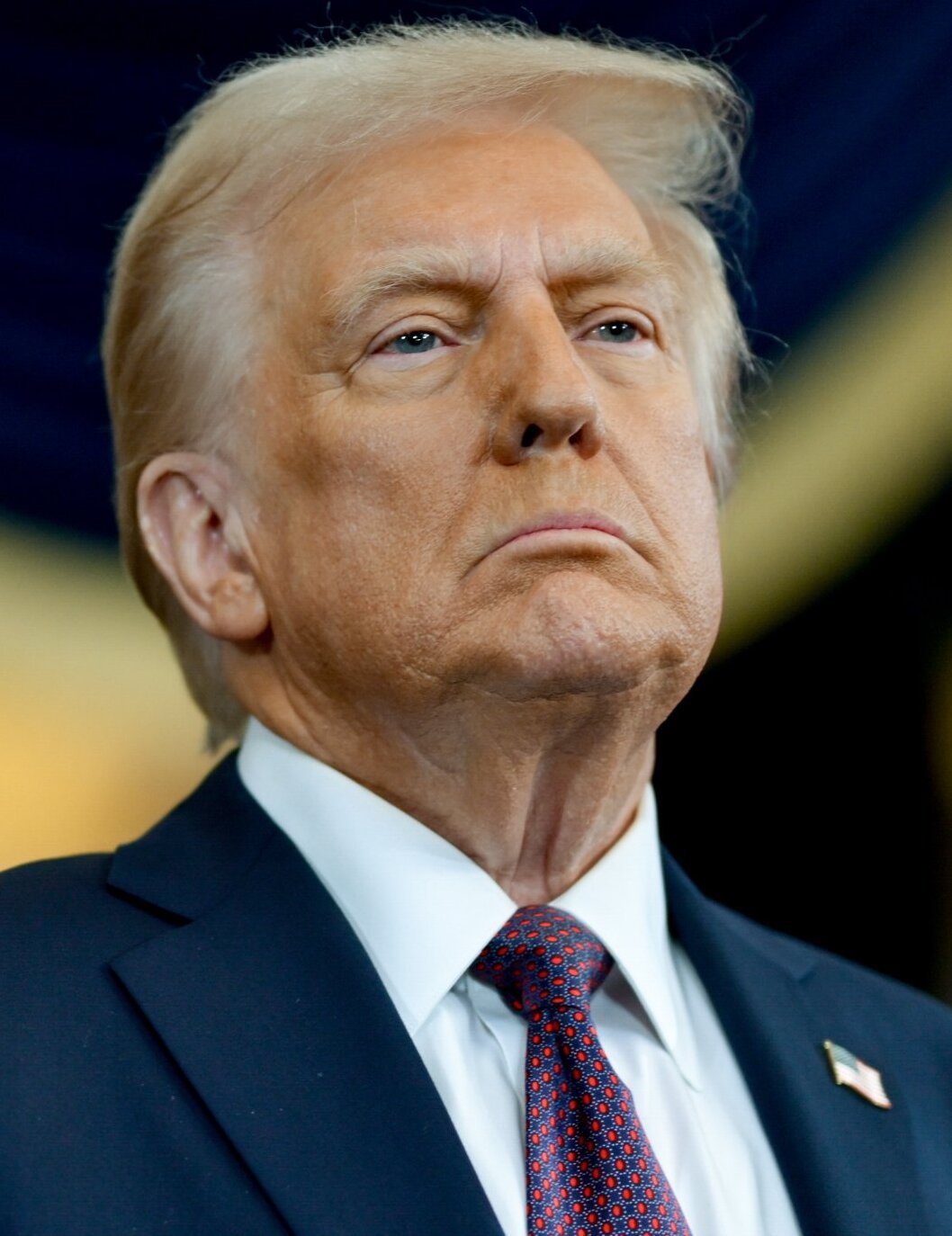 Diseño especial de pasaportes estadounidenses con la imagen de Donald Trump por el 250 aniversario de la Independencia