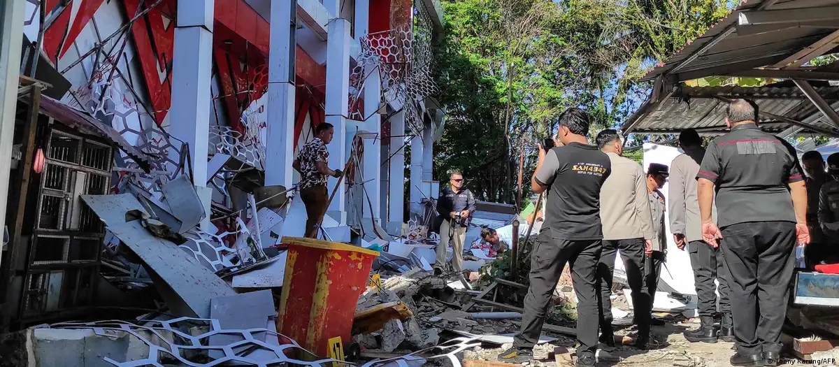 Indonesia levanta alerta de tsunami tras potente terremoto