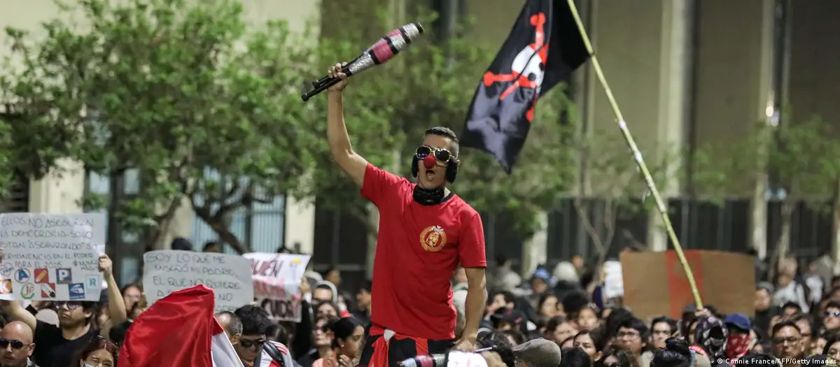 Protestan en Perú ante la falta de resultados electorales