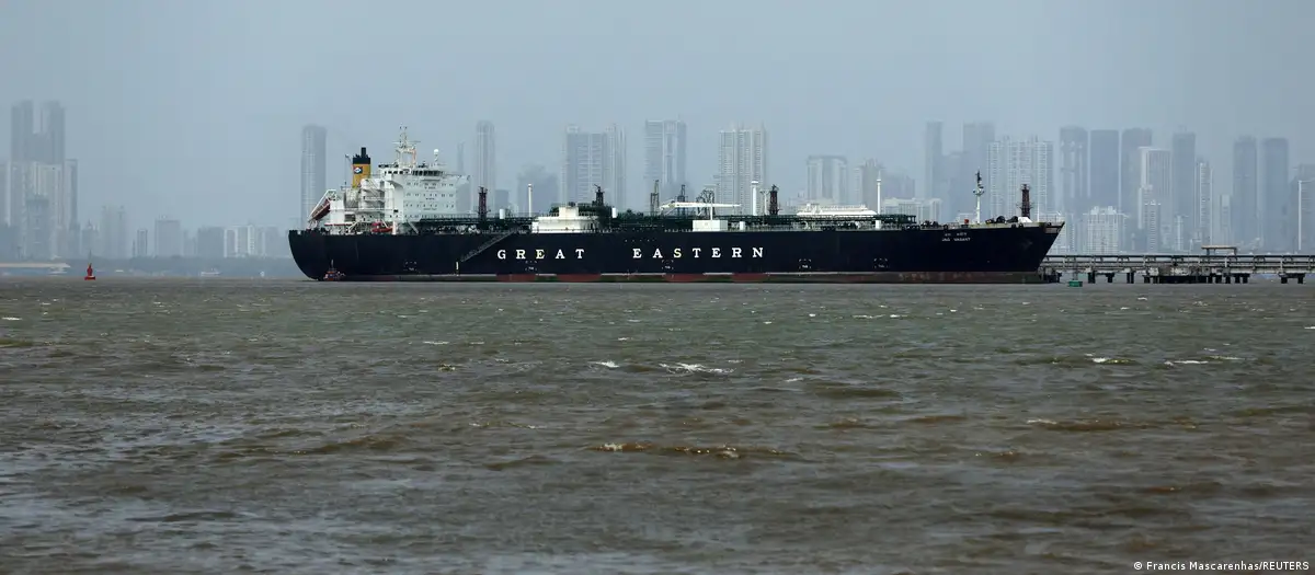 Un segundo buque de gas vinculado a Japón cruza Ormuz