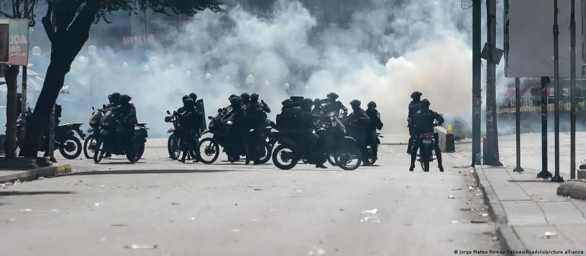Bolivia médicos piden hacer pausa humanitaria en bloqueos