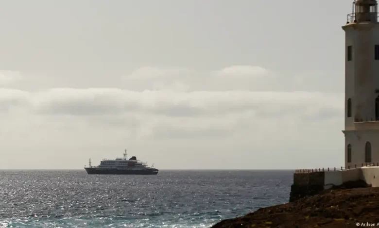 España acogerá en Islas Canarias al crucero del hantavirus