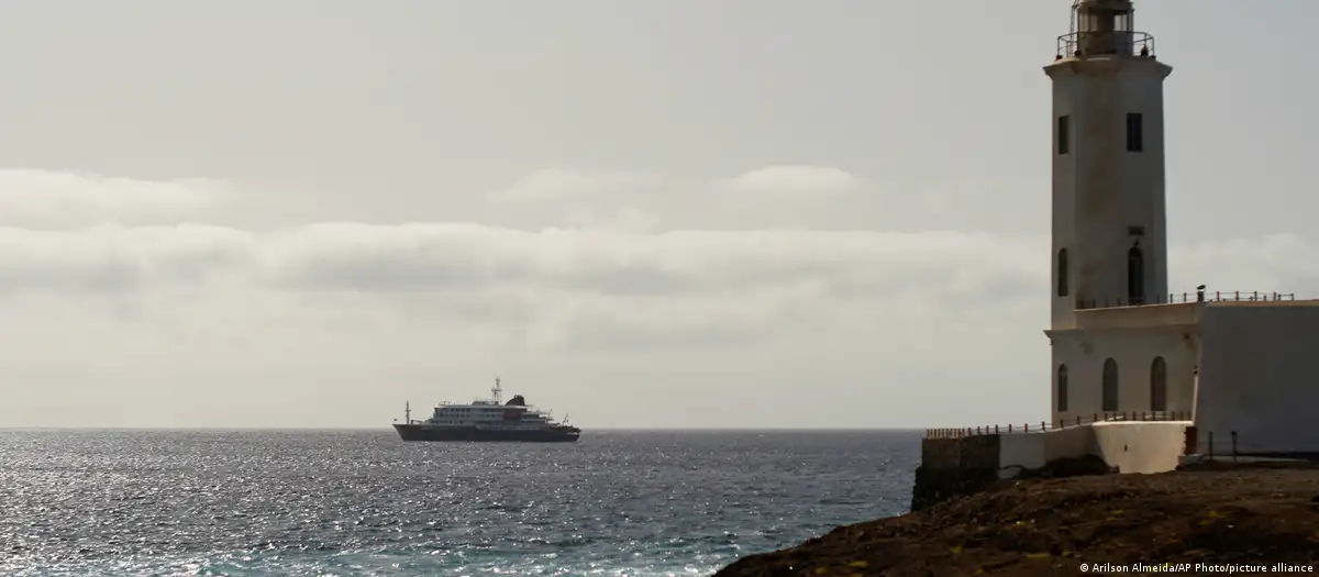 España acogerá en Islas Canarias al crucero del hantavirus