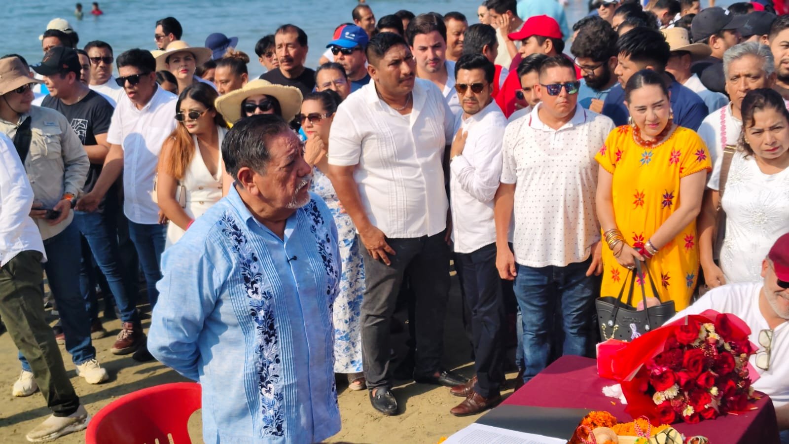 Félix Salgado destaca reformas y austeridad en su informe legislativo