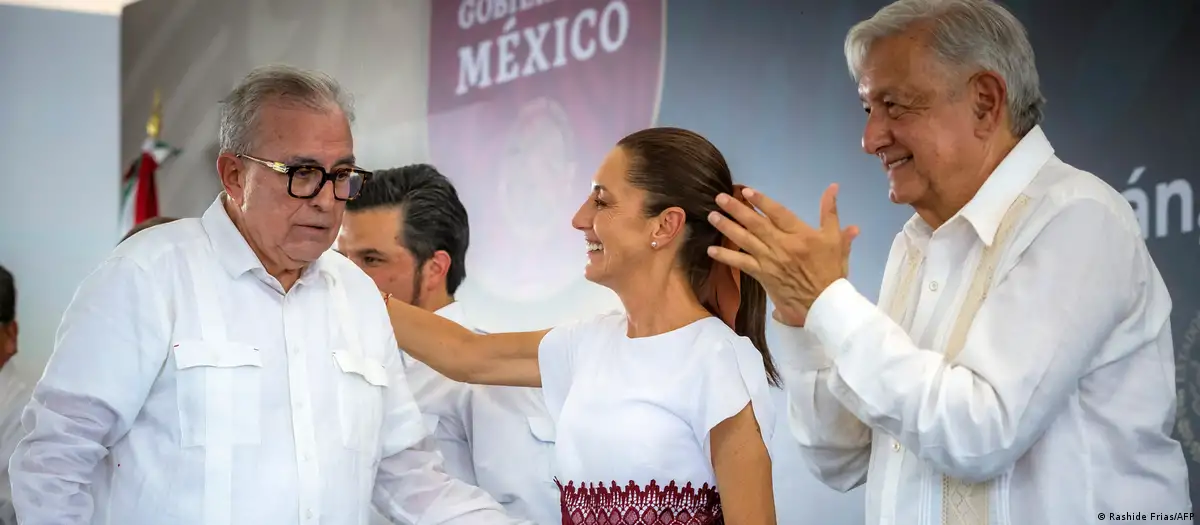 La acusación contra Rocha Moya llega en un contexto de fuerte inestabilidad en Sinaloa. El estado arrastra una crisis de seguridad marcada
