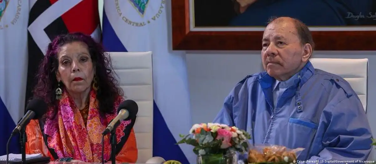 Gobierno de Nicaragua exhibe enfermo a líder indígena preso