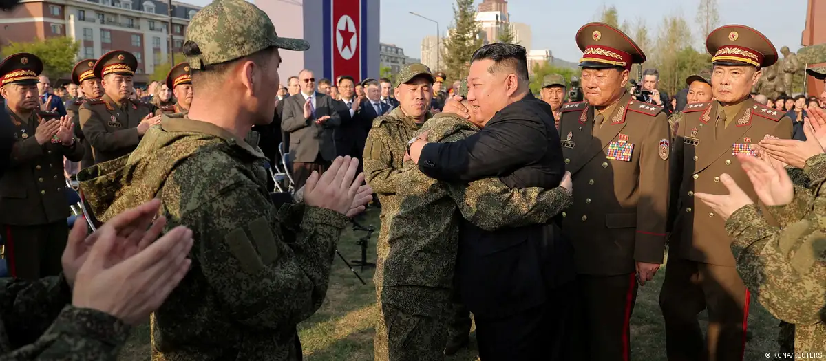 Kim pide que la frontera sea una fortaleza inexpugnable
