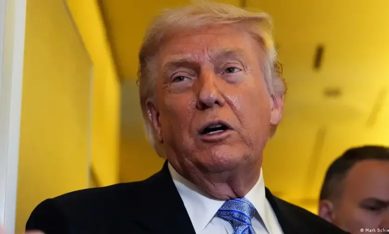 Trump insulta a senador republicano que quiso condenarlo