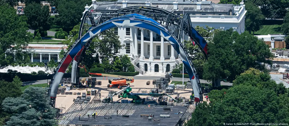 Varios artistas cancelan conciertos de Trump por 4 de julio