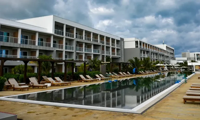 La cadena hotelera canadiense Blue Diamond abandona Cuba