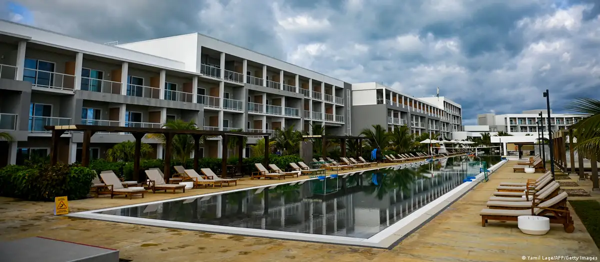 La cadena hotelera canadiense Blue Diamond abandona Cuba