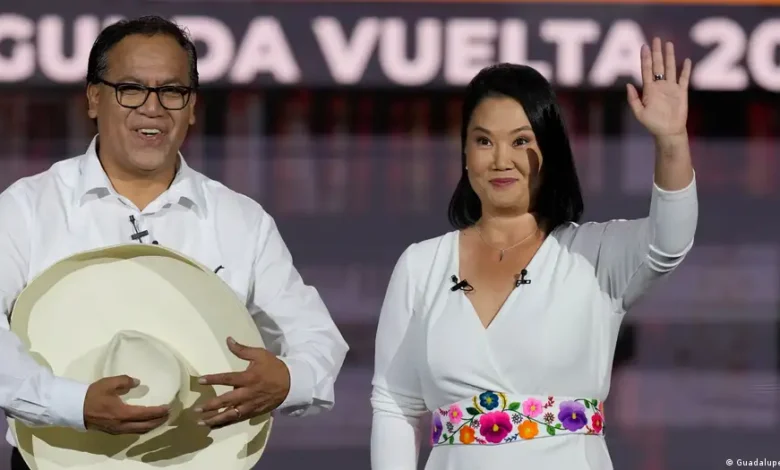 Reñida elección presidencial en Perú, resultado aún incierto