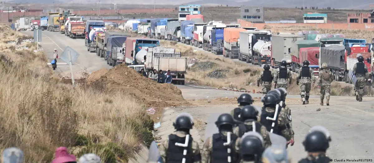 Seguidores de Morales cesan protestas y bloqueos en Bolivia