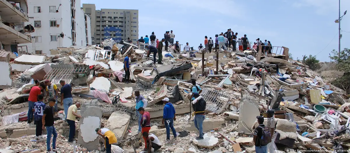Sube a 235 la cifra de muertos por terremotos en Venezuela