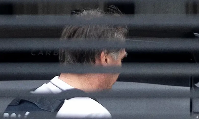 Prisión domiciliaria de Bolsonaro seguirá vigente en Brasil