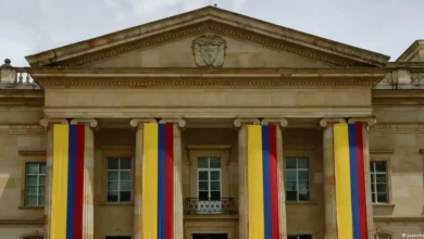 Transición en Colombia inicia entre Petro y De la Espriella