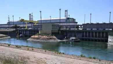 Calor y energía nuclear en Europa ríos frenan reactores