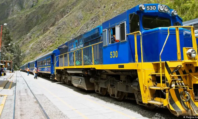 Incendio forestal en Machu Picchu suspende trenes