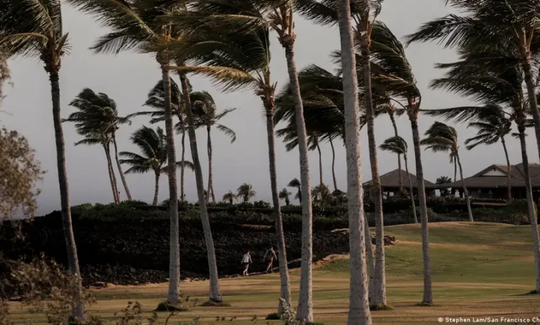 Tormenta Lala amenaza Hawái con inundaciones