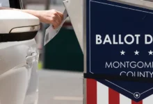 Jueza bloquea restricción al voto por correo de Trump