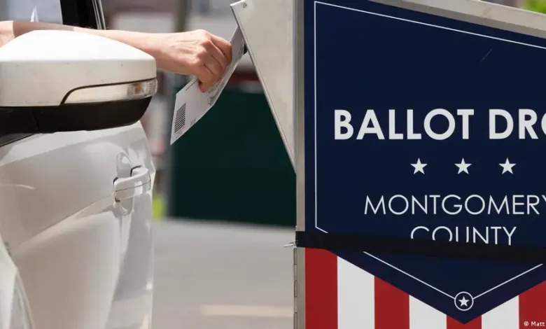 Jueza bloquea restricción al voto por correo de Trump