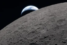 NASA descubre cráter lunar de 222 metros