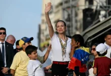 Regreso de Machado a Venezuela se frustra por séptima vez