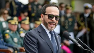 De la Espriella promete esclarecer asesinato de Miguel Uribe