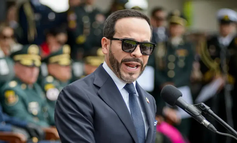 De la Espriella promete esclarecer asesinato de Miguel Uribe