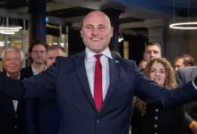 Lista Unida lidera elecciones de Letonia