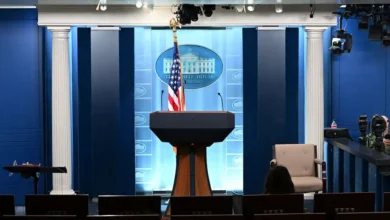 Trump estudia convertir sala de prensa en piscina