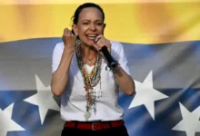 Vente Venezuela exige levantar inhabilitación de Machado